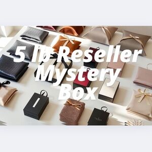 5 LB. WOMEN’S MYSTERY BOX